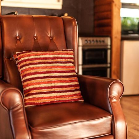 Stunning Log Cabin With Garden In Snowdonia - Hosted By Seren Short Stays Trawsfynydd Eksteriør billede